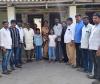 ఆపదలో ఉన్న స్నేహితుని కుటుంబానికి అండగా పూర్వ విద్యార్థులు