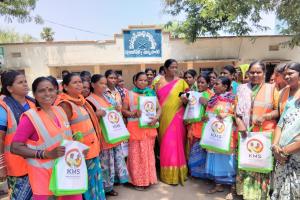 పారిశుద్ధ్య కార్మికుల సేవలు వెలకట్ట లేనివి